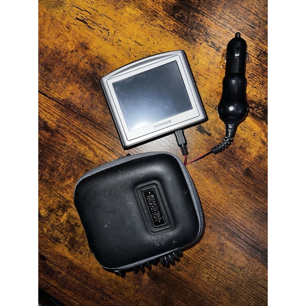TomTom One  3rd Edition  3rd Edition Automotive Mountable GPS With Case & Cord